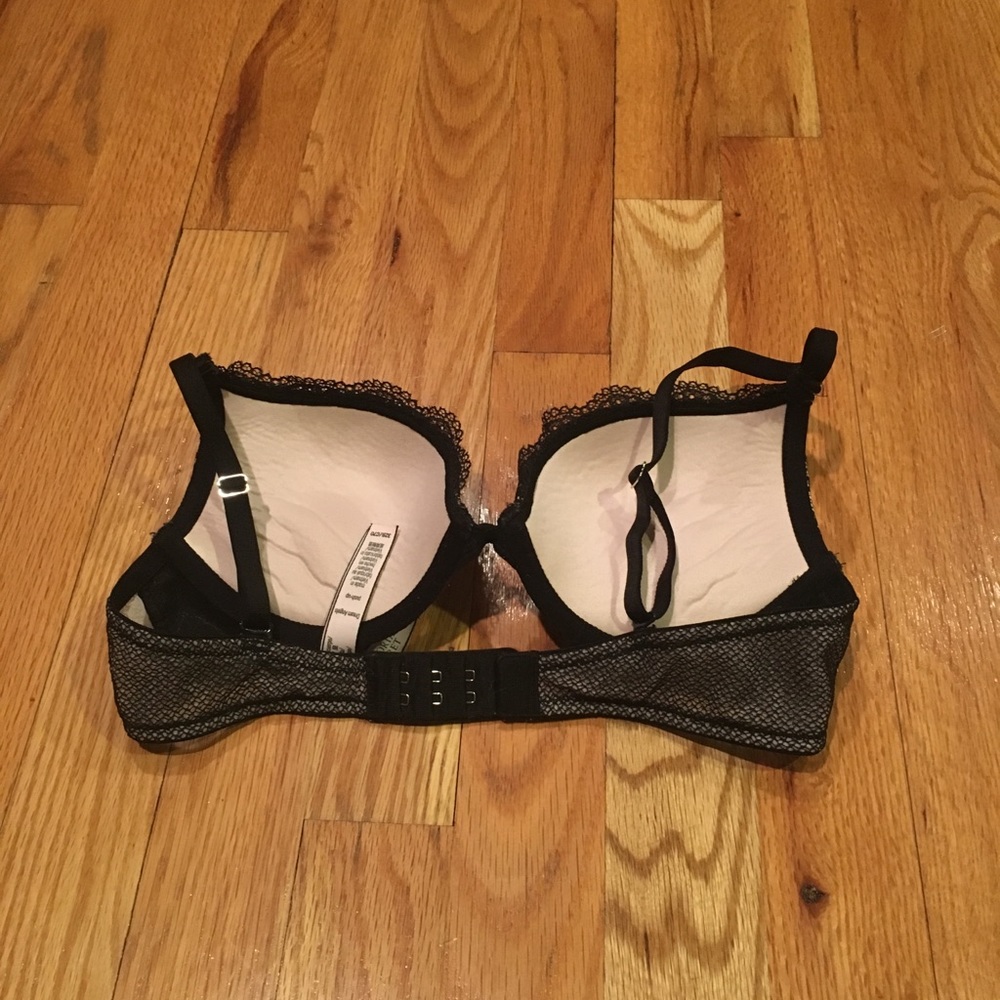 Victoria’s Secret Dream Angels Black Push-Up Bra - Picture 3 of 4